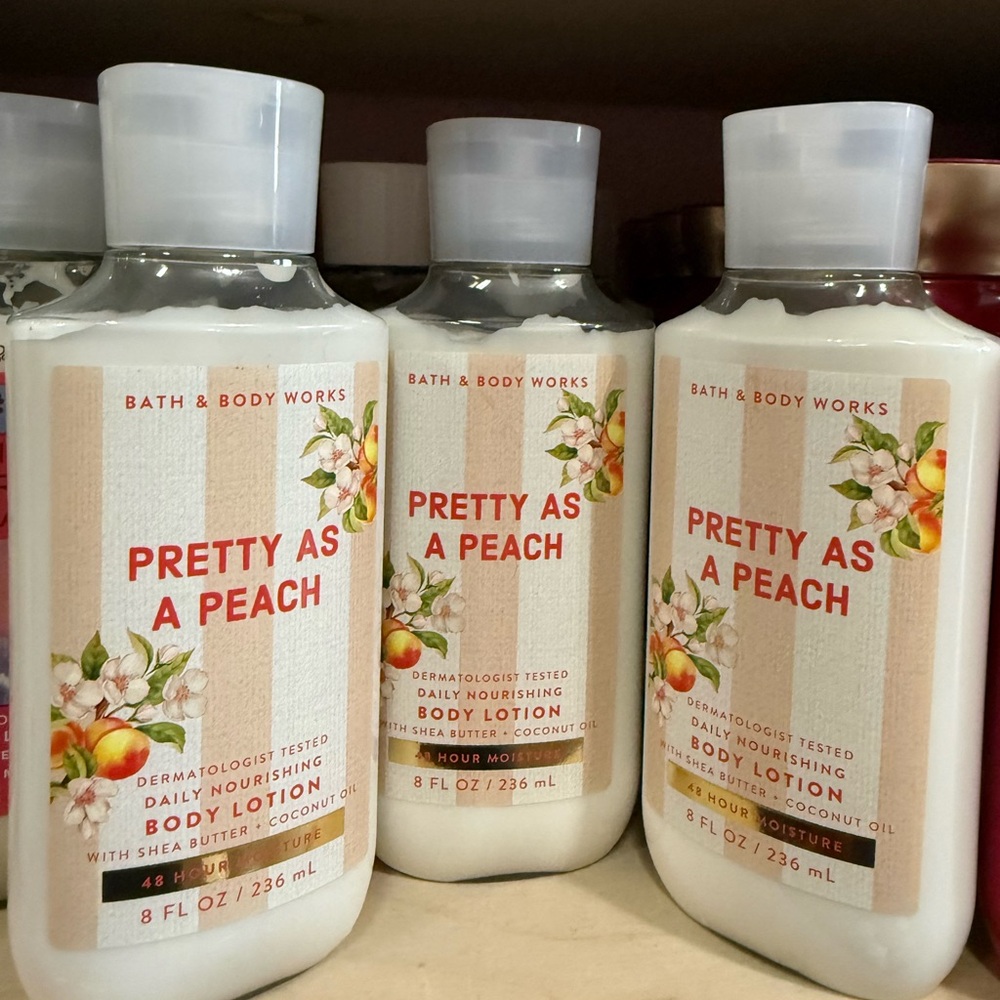 3 Bath & Body Works Pretty as a Peach Body Lotion - White and Peach
